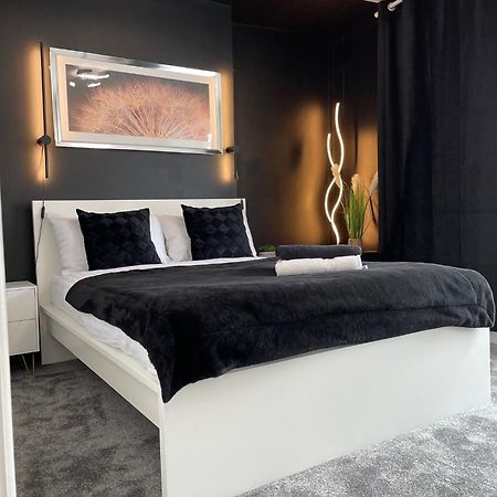 Flat 1 Apartment Lampeter Ngoại thất bức ảnh