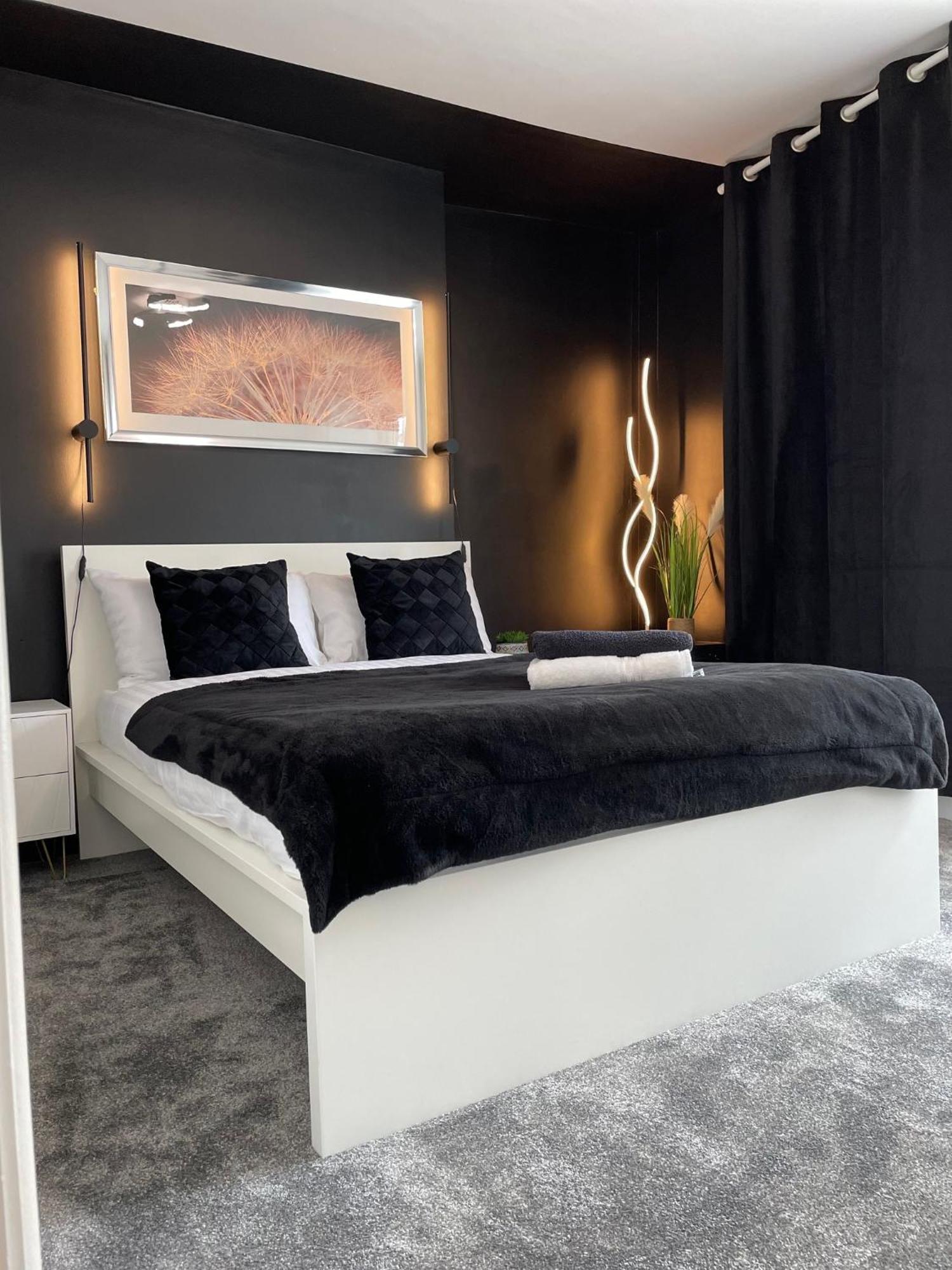 Flat 1 Apartment Lampeter Ngoại thất bức ảnh